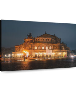 semperoper dresden at night 1 3