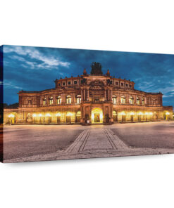 building of the opera in dresden germany 1 3