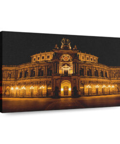 semperoper dresden at night 4